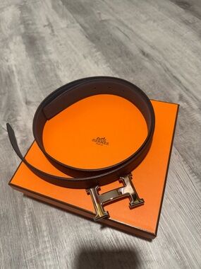 Hermes Blue Reversible Leather Belt with Palladium H Buckle.